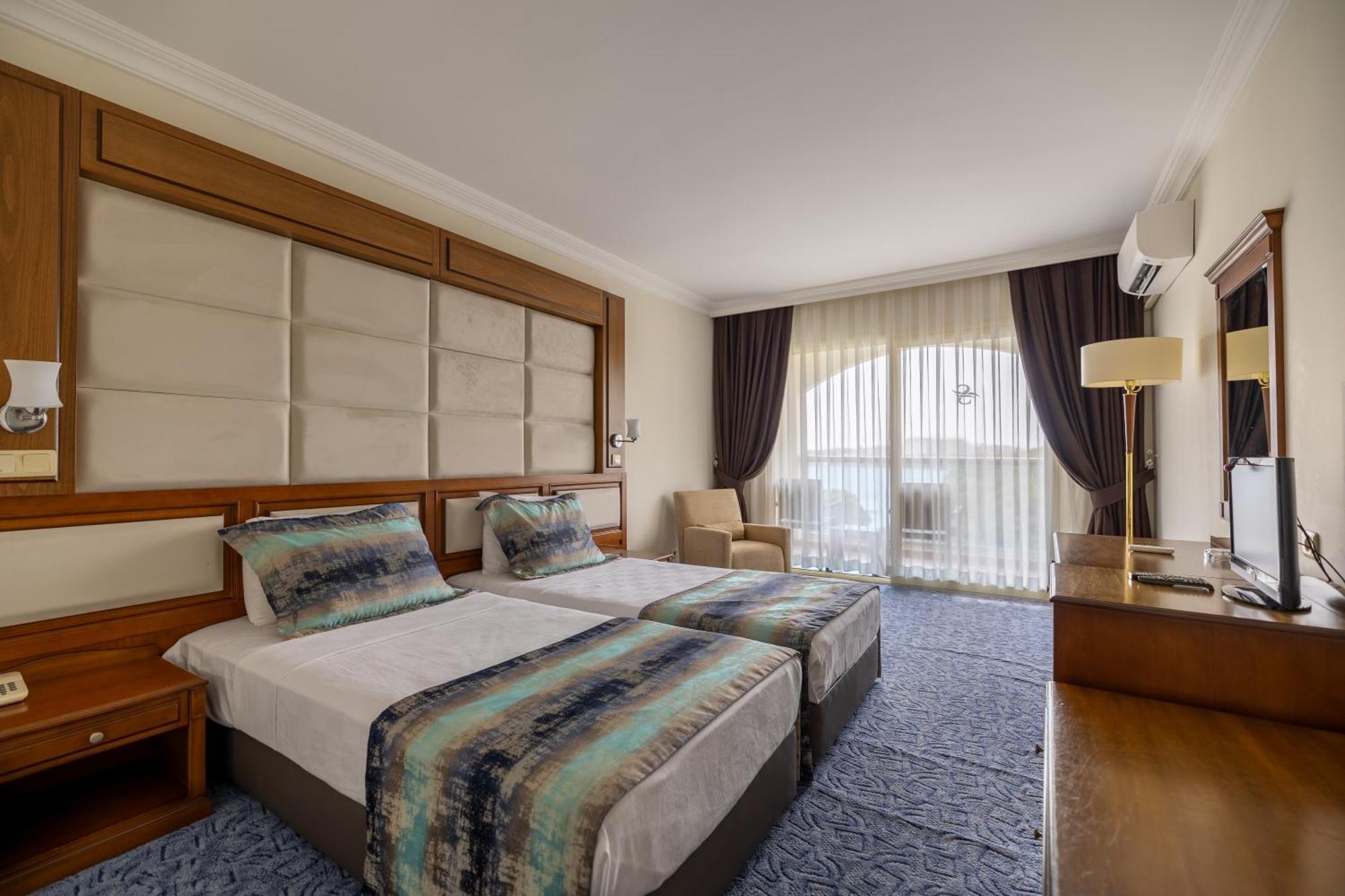 Scala Nuova Beach Hotel Кушадаси Екстер'єр фото